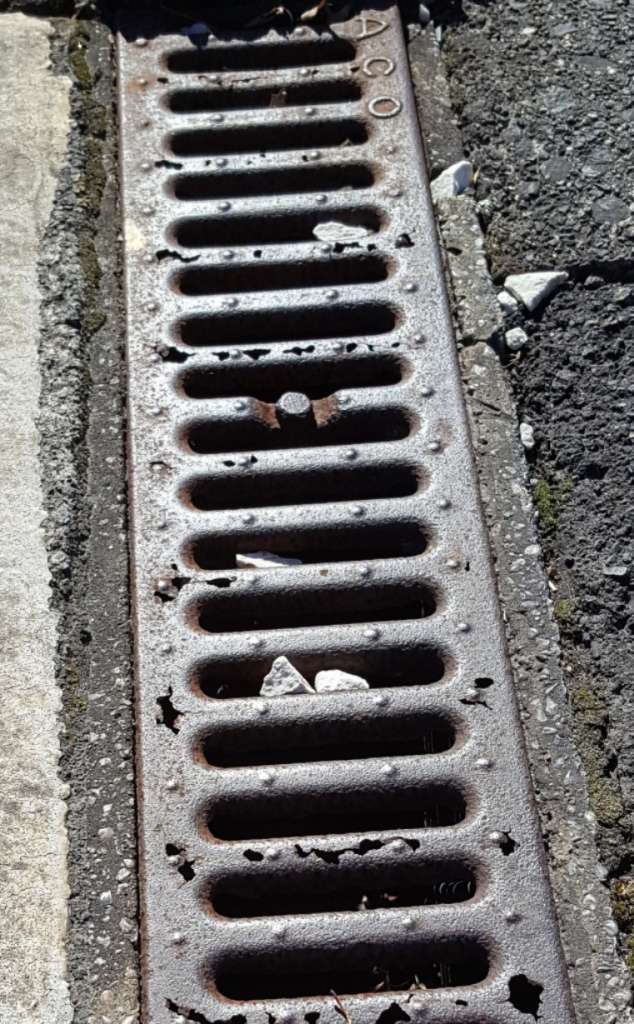 Some of the grates were also completely knackered. 